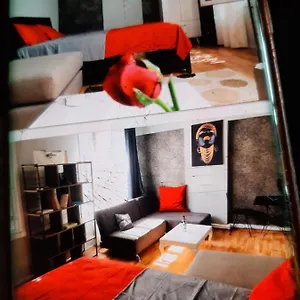 Konukevi Royal 61 Kadiköy Süit